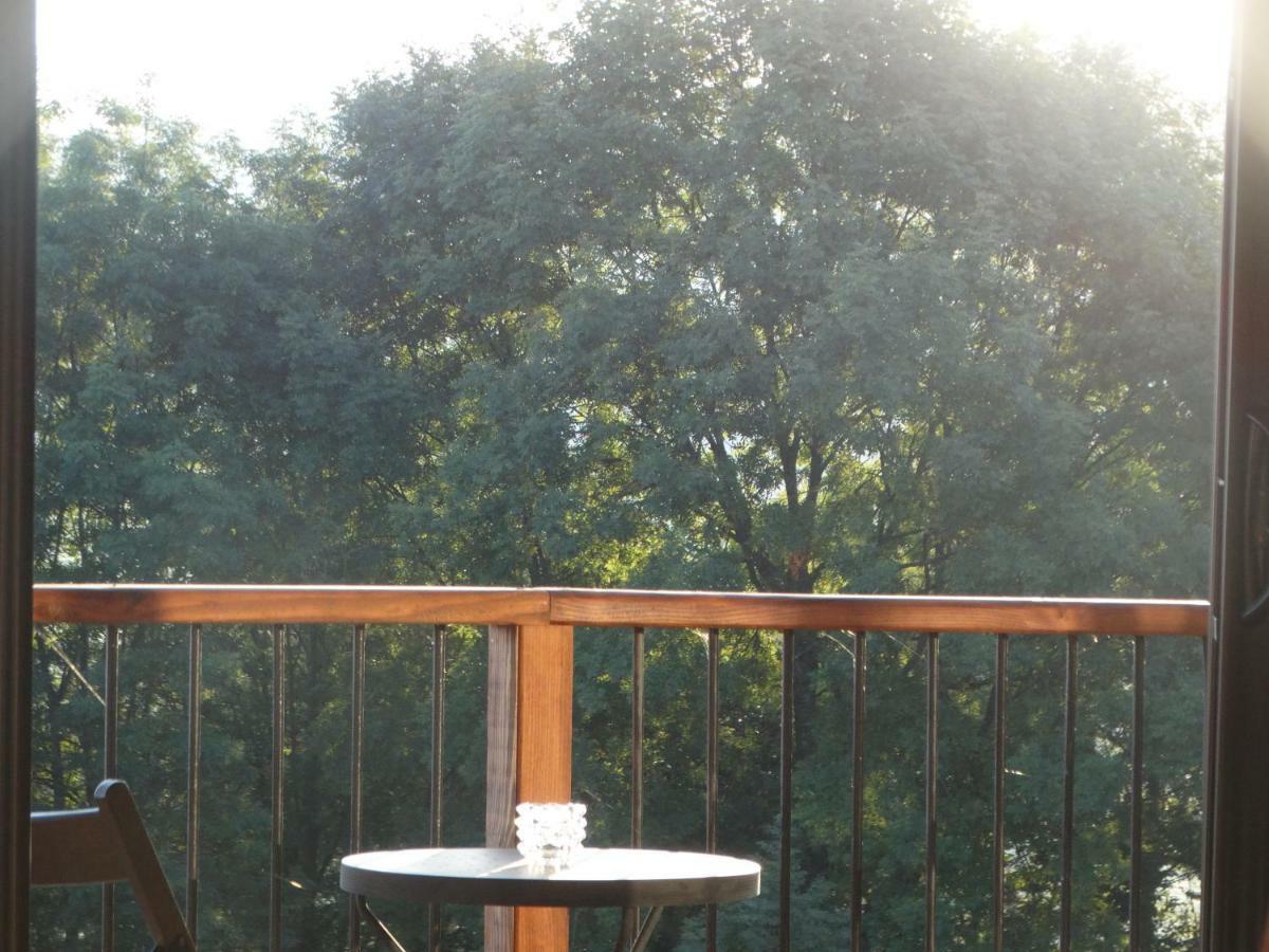Gite Colombe Des Bois Estadens Exterior foto